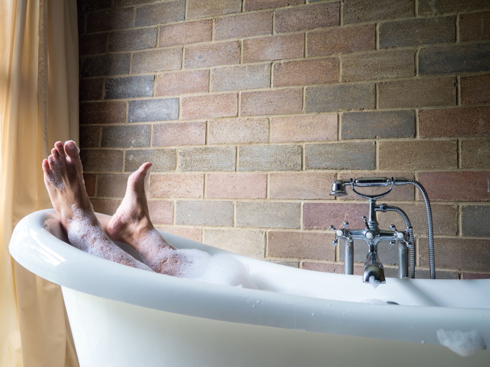 How much does your hot water cost ista