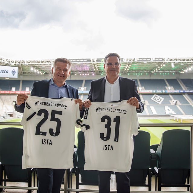 Hagen Lessing, CEO ista und Guido Uhle, Prokurist und Direktor Sponsoring bei Borussia Mönchengladbach.
